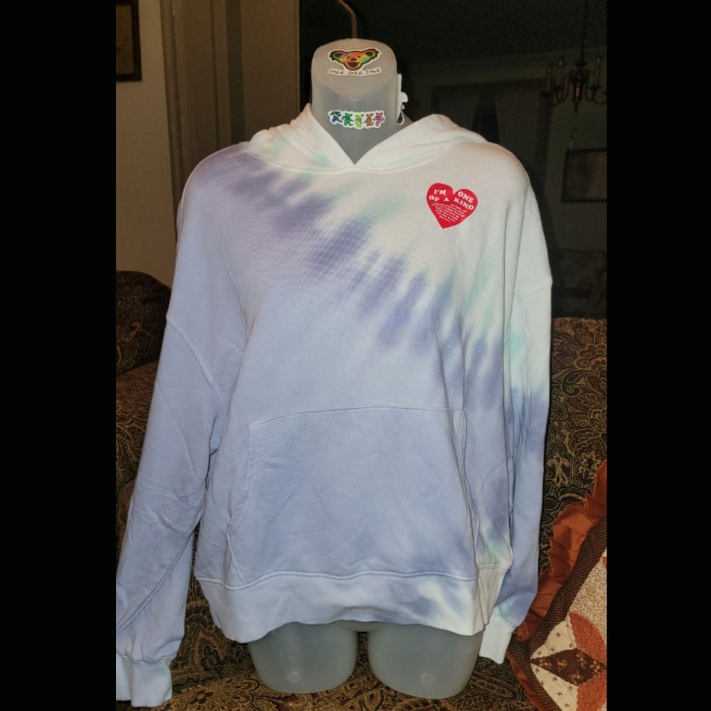 Wildfox Tie Dye Hoodie sweatshirt nwt sz medium M Peri Shibori